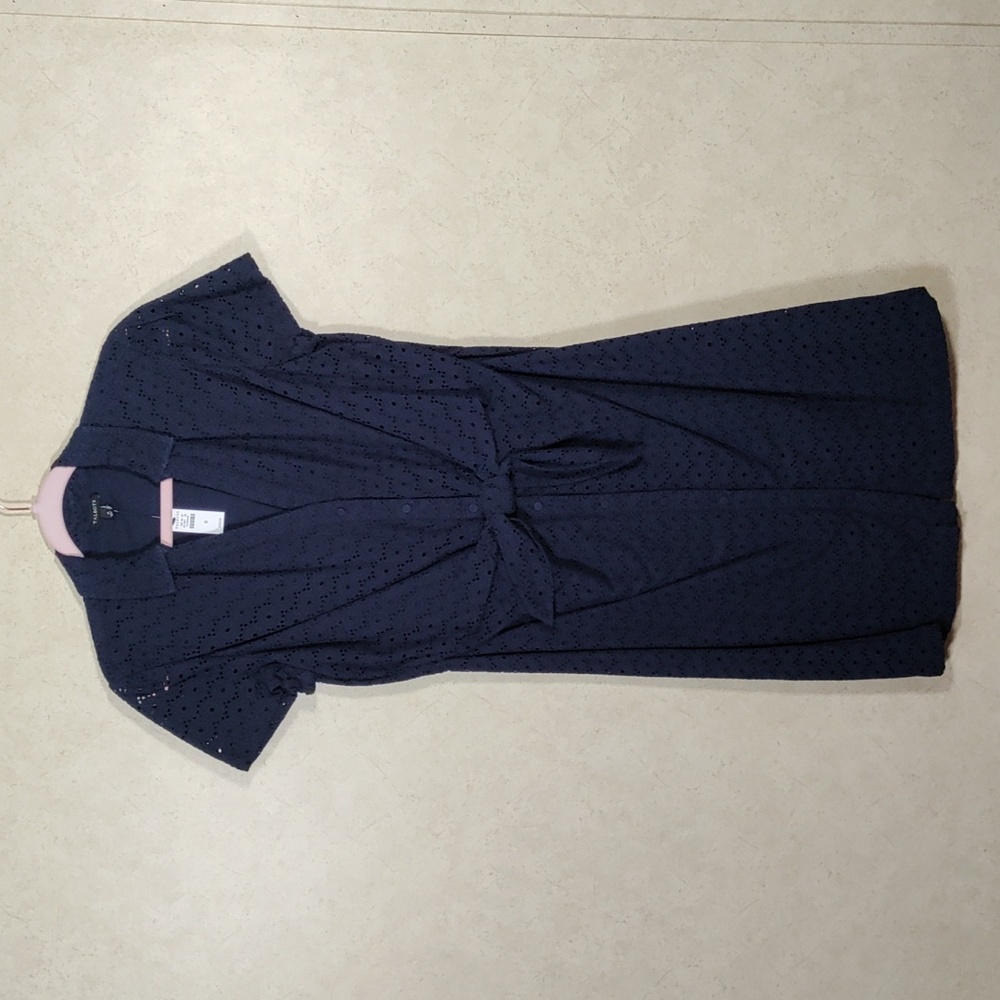 05103 Talbots navy blue eyelet button and tie front dress 8 NWT
